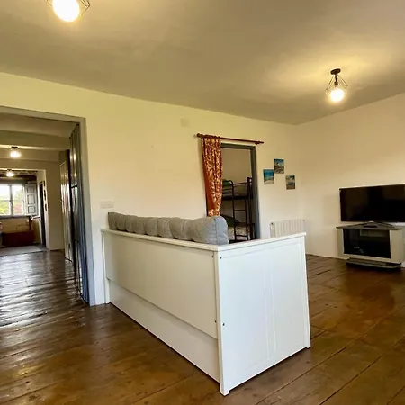 Casa Nogales De Ibio * Mazcuerras