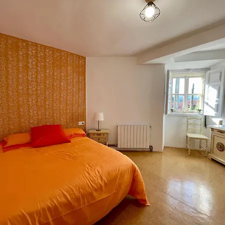 Casa Nogales De Ibio Ferienhaus