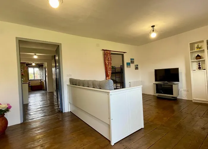 Casa Nogales De Ibio * Mazcuerras