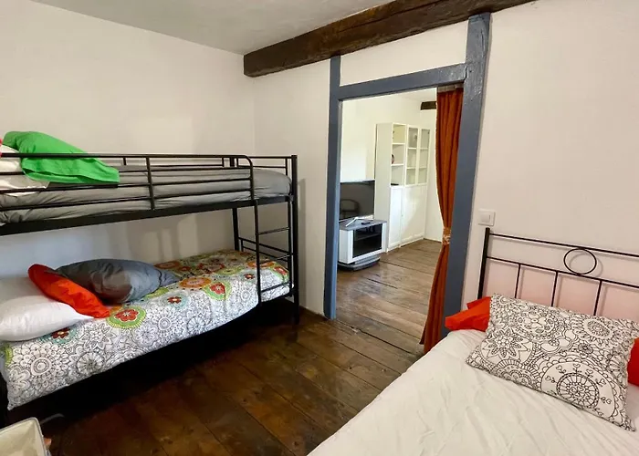 Casa Nogales De Ibio Hébergement de vacances Mazcuerras